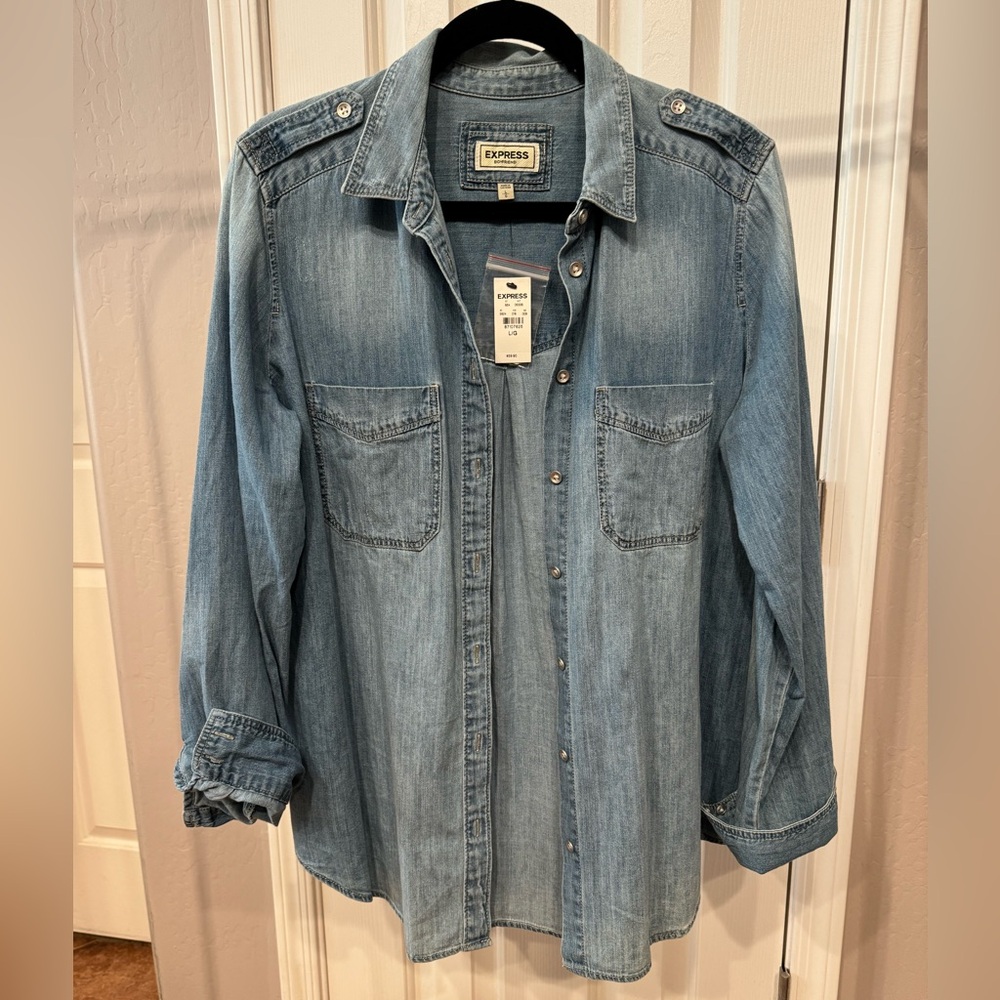 Express Jean/denim shirt NWT size L